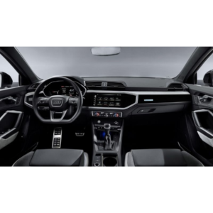 interno audi Q3